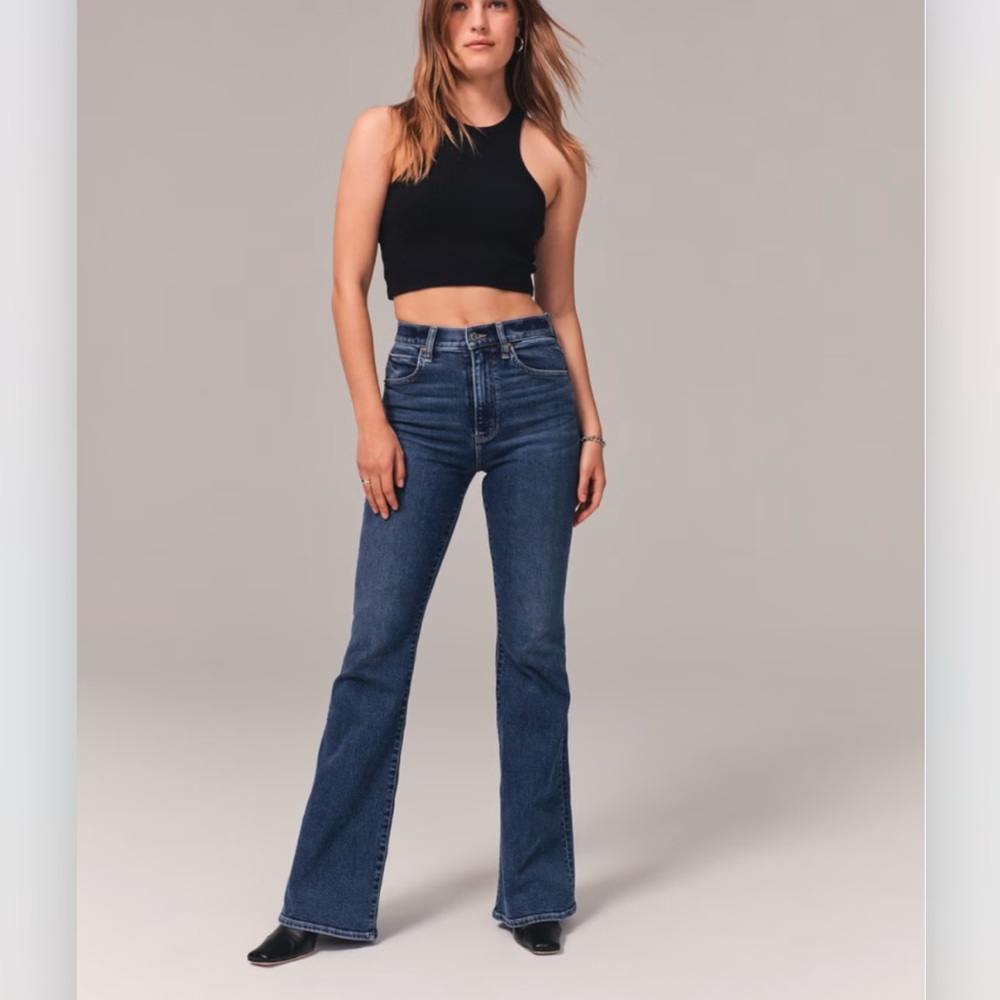 Abercrombie ultra high rise flare size 20, dark wash